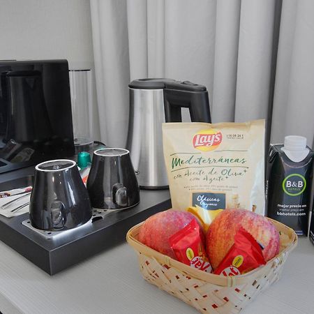B&B Hotel Figueres Figueres  Ngoại thất bức ảnh