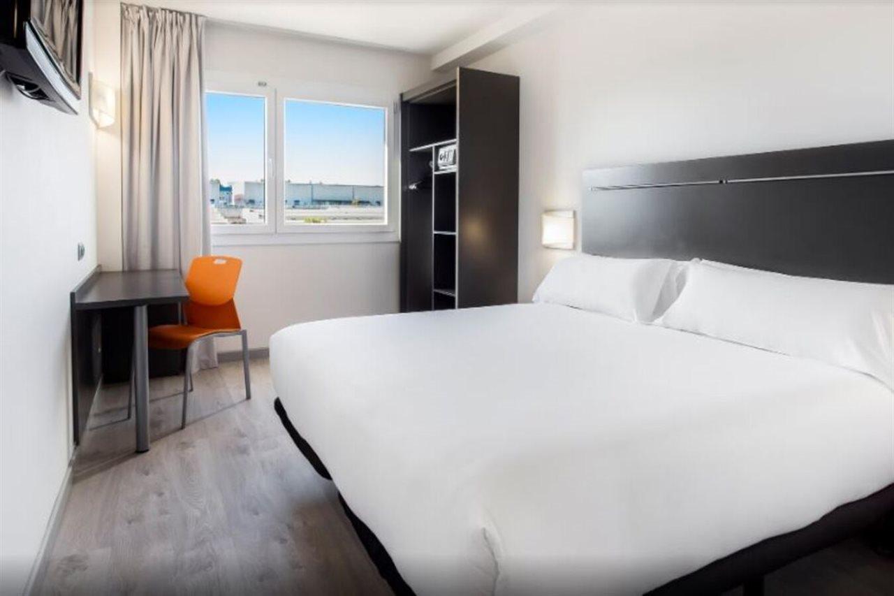 B&B Hotel Figueres Figueres  Ngoại thất bức ảnh