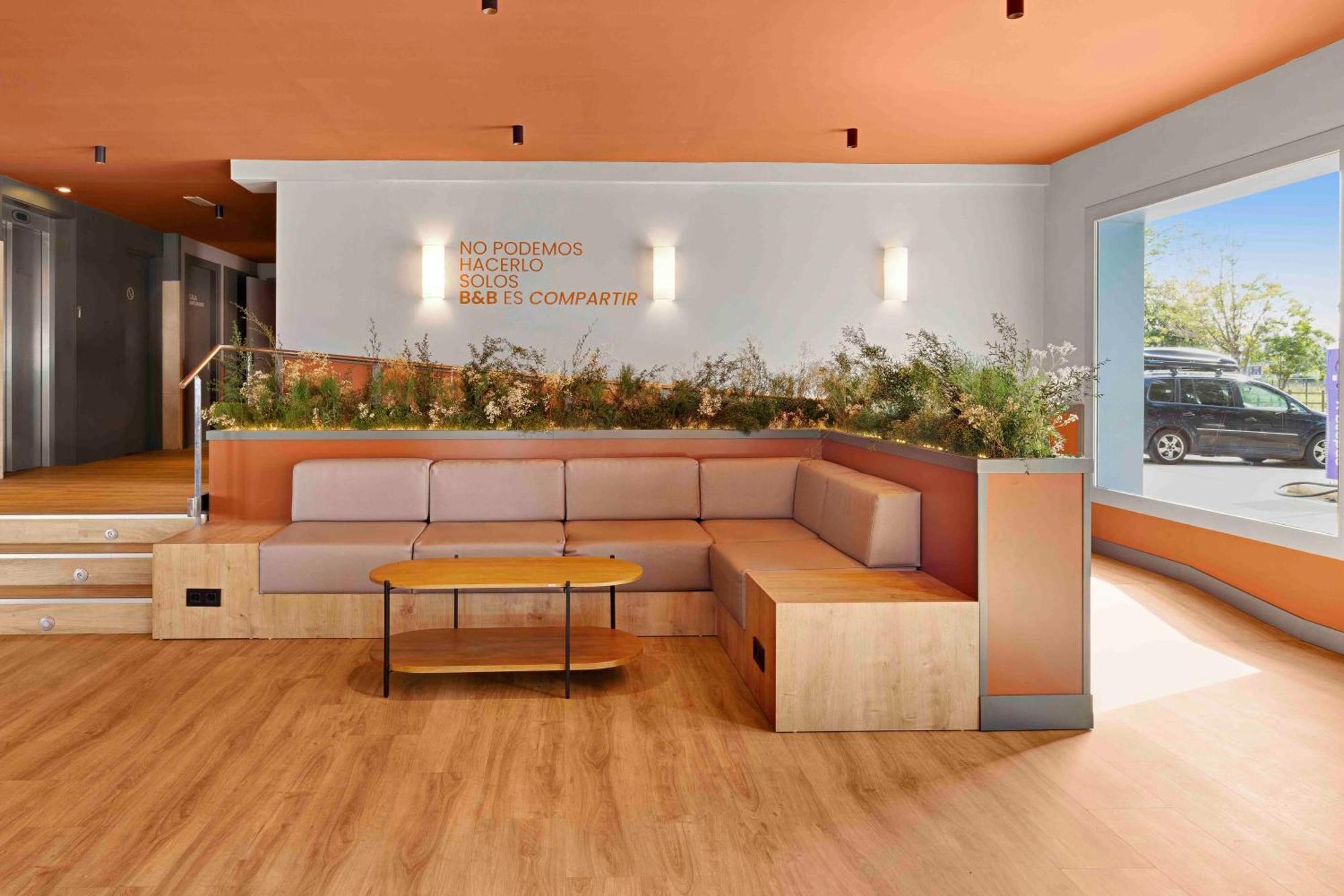 B&B Hotel Figueres Figueres  Ngoại thất bức ảnh