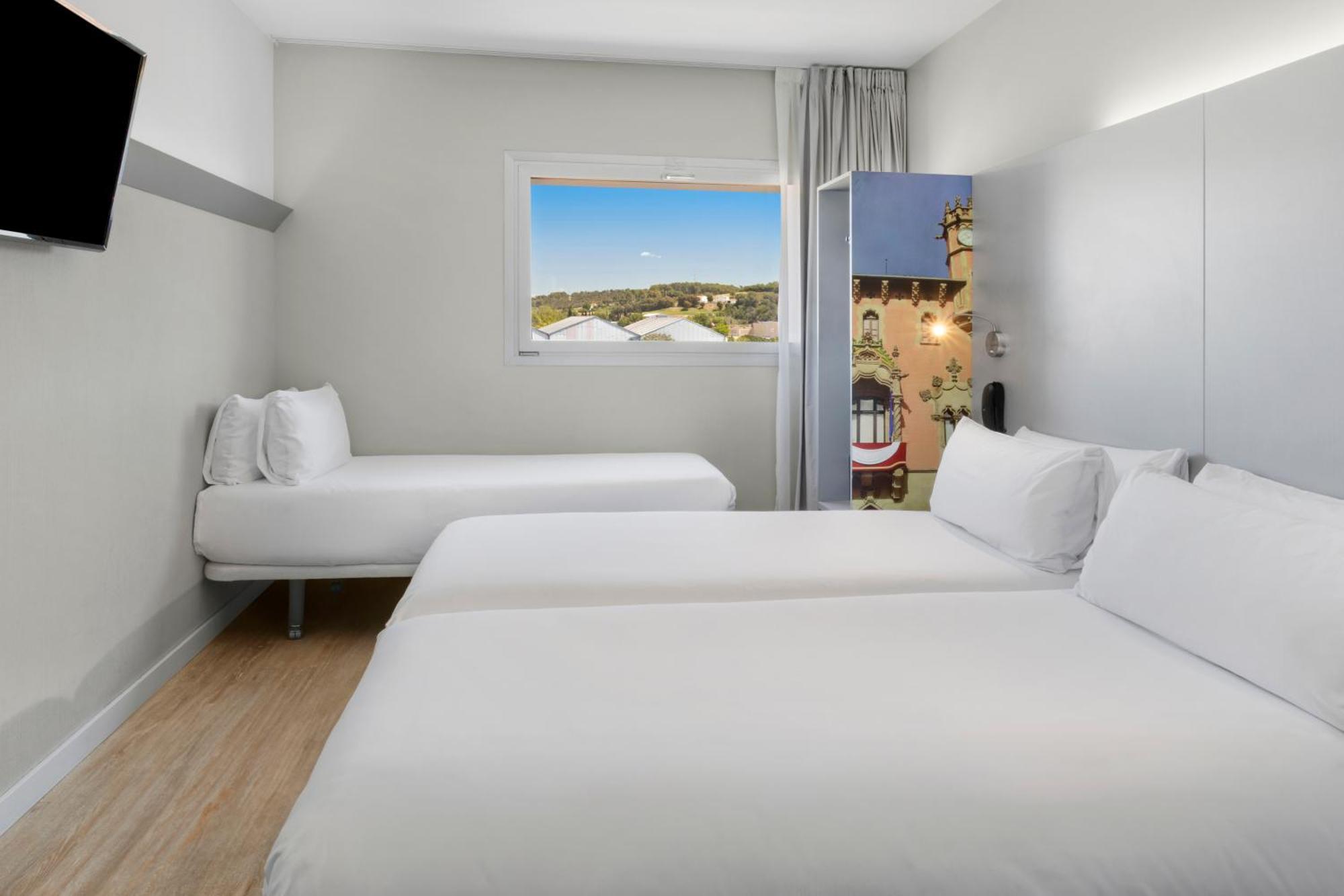 B&B Hotel Figueres Figueres  Ngoại thất bức ảnh