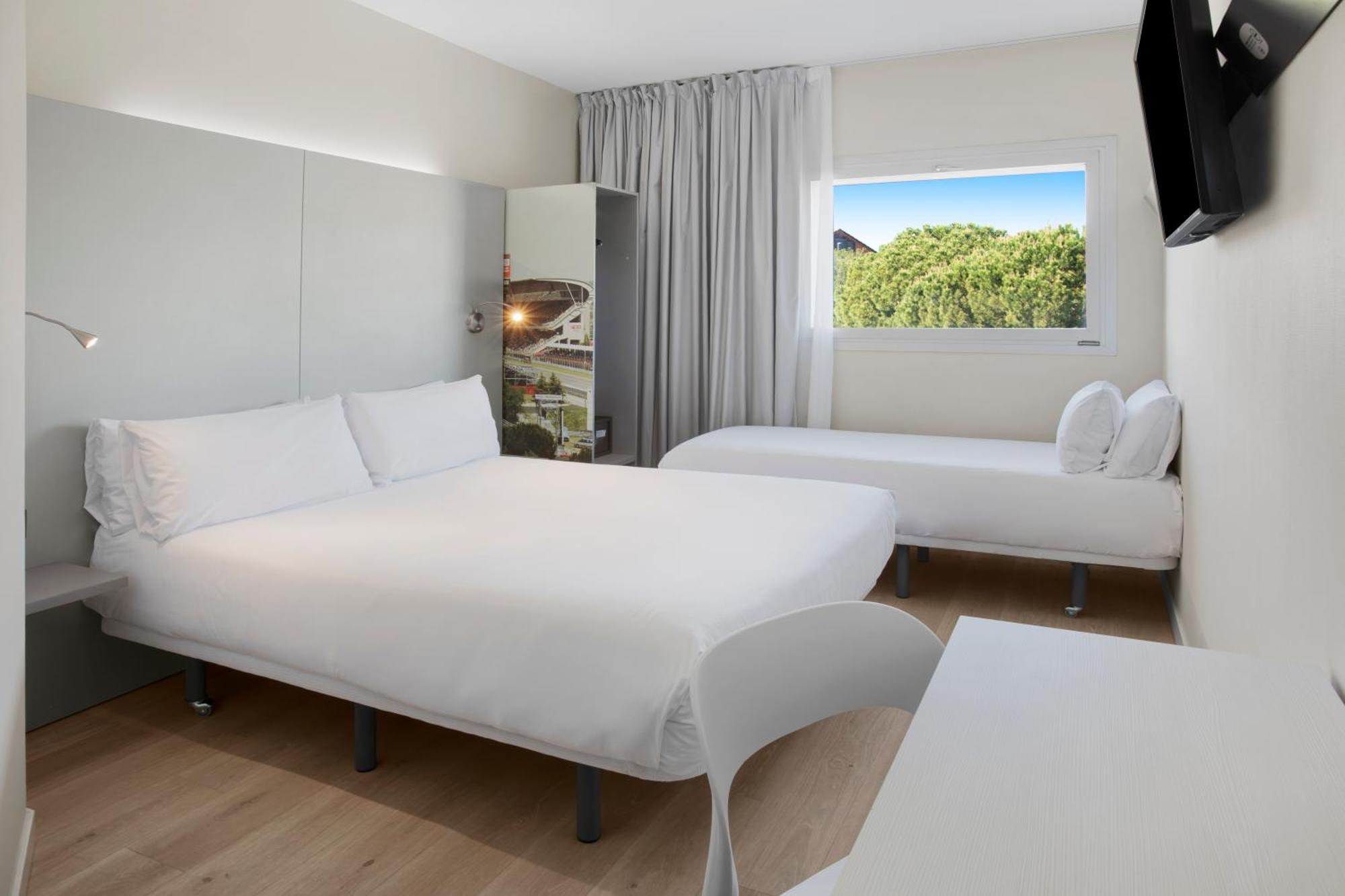 B&B Hotel Figueres Figueres  Ngoại thất bức ảnh