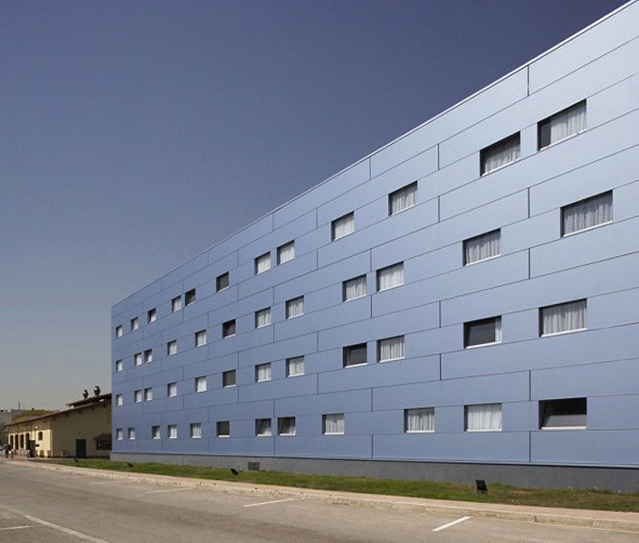 B&B Hotel Figueres Figueres  Ngoại thất bức ảnh