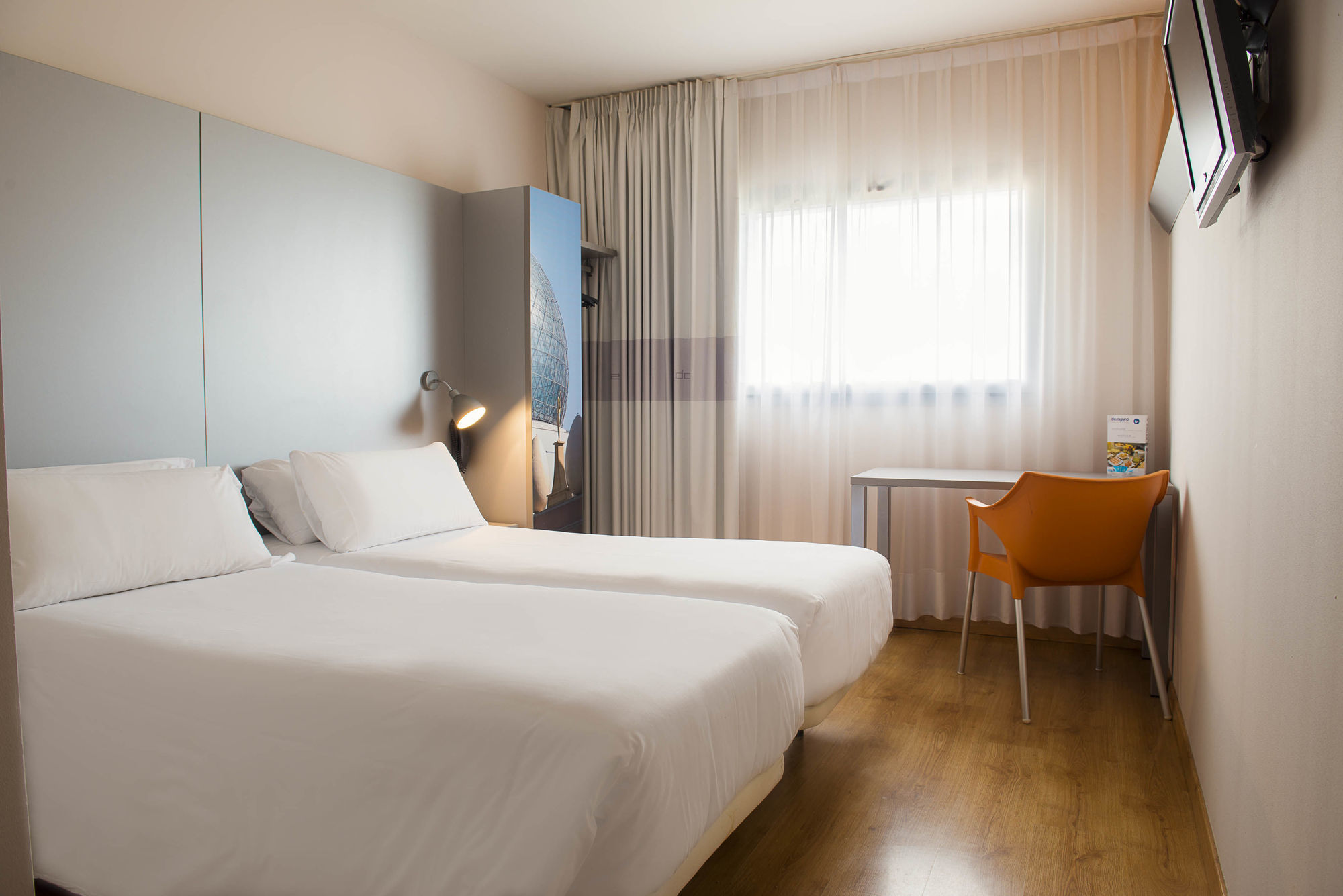 B&B Hotel Figueres Figueres  Ngoại thất bức ảnh
